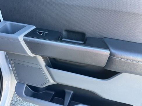 Used 2023 Ford F150 XLT image 24