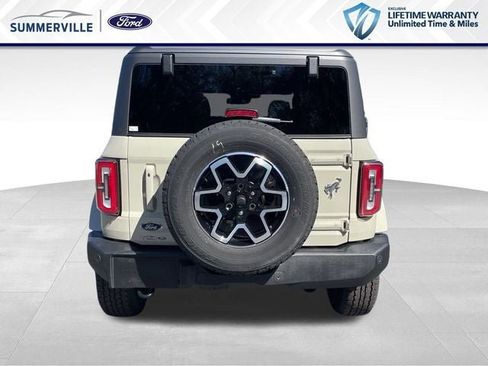 New 2025 Ford Bronco Outer Banks image 5