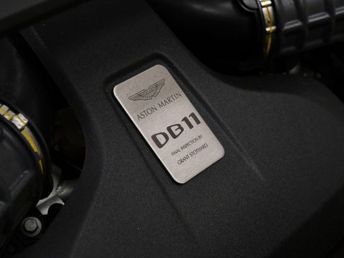Used 2019 Aston Martin DB11 Volante image 45