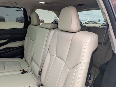 Used 2020 Subaru Ascent Limited w/ Technology Package AWD/4WD image 29