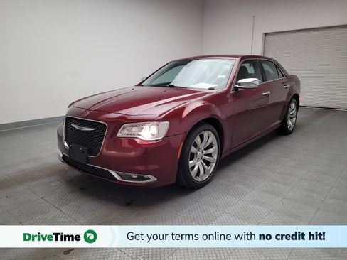Used 2019 Chrysler 300 Limited image 1