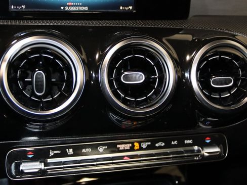 Used 2019 Mercedes-Benz A 220 image 41