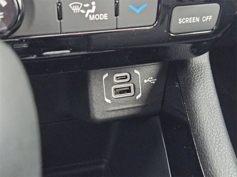 Certified 2026 Jeep Compass Limited image 24