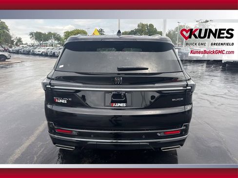 New 2026 Buick Enclave Avenir w/ Super Cruise Package image 9