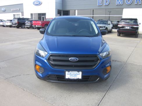 Used 2018 Ford Escape S image 2