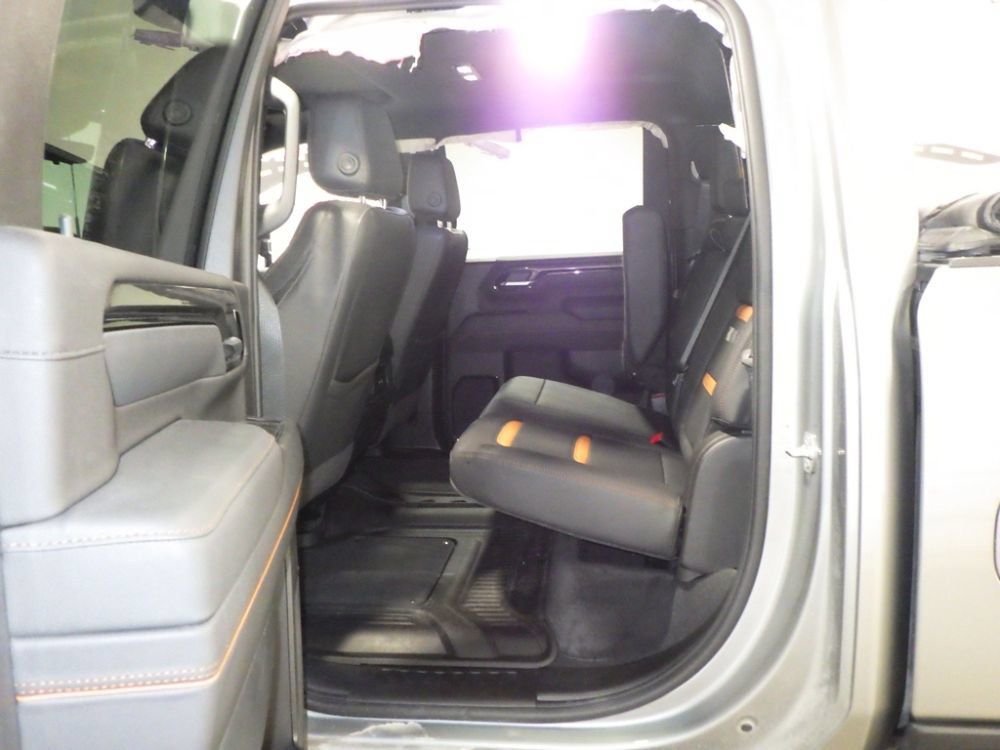 Used 2026 GMC Sierra 2500 AT4 w/ AT4 Premium Plus Package AWD/4WD image 7