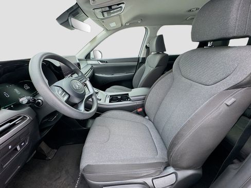 Used 2023 Hyundai Palisade SE FWD image 13