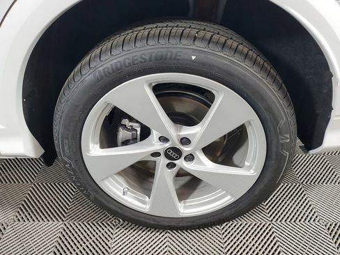 New 2025 Audi Q5 Premium Plus image 11