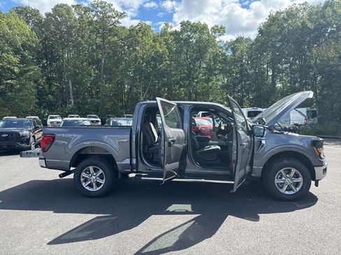New 2025 Ford F150 XLT w/ Equipment Group 302A MID image 28