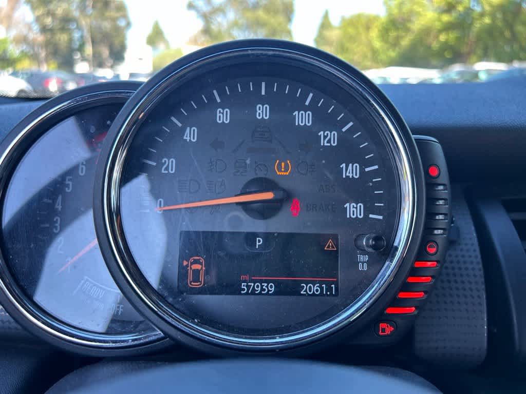 Used 2016 MINI Cooper Convertible FWD image 9