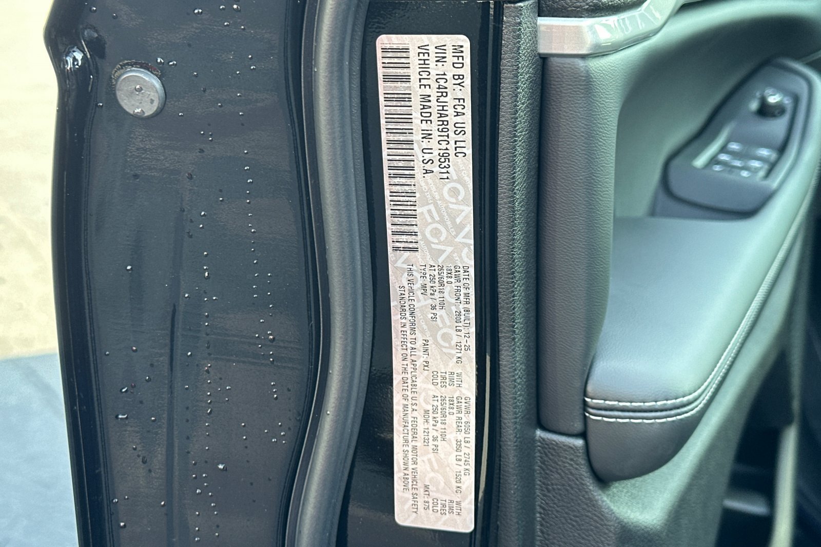 New 2026 Jeep Grand Cherokee Altitude AWD/4WD image 27