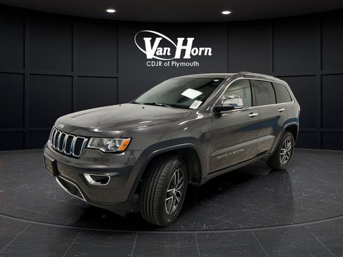 Used 2018 Jeep Grand Cherokee Limited AWD/4WD image 3