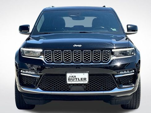 Used 2023 Jeep Grand Cherokee Summit w/ Luxury Tech Group V AWD/4WD image 11