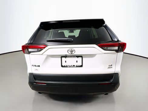 Used 2024 Toyota RAV4 LE image 6