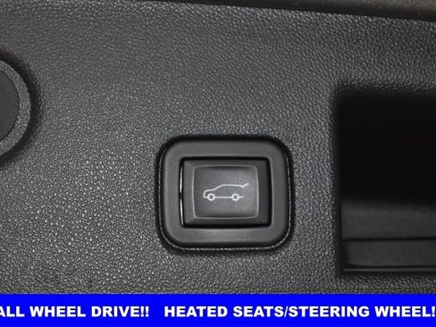 Used 2023 Chevrolet Equinox LT AWD/4WD image 31