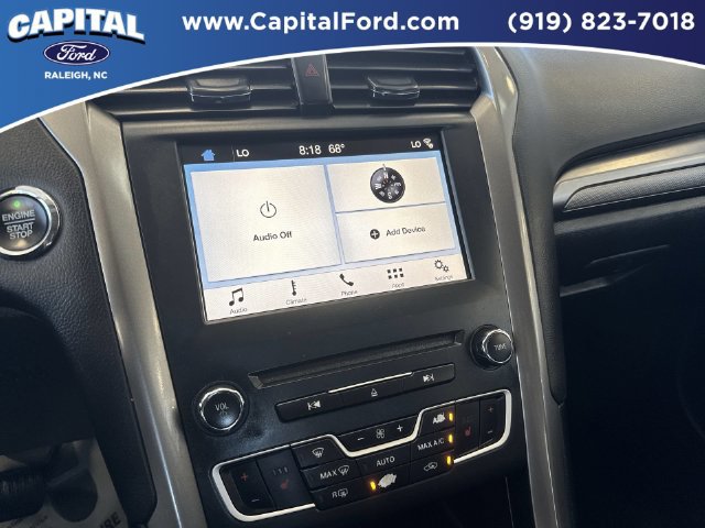 Certified 2018 Ford Fusion SE w/ Fusion SE Technology Package FWD image 27