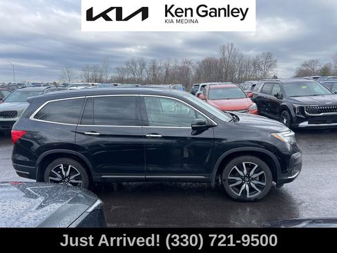 Used 2021 Honda Pilot Touring image 4