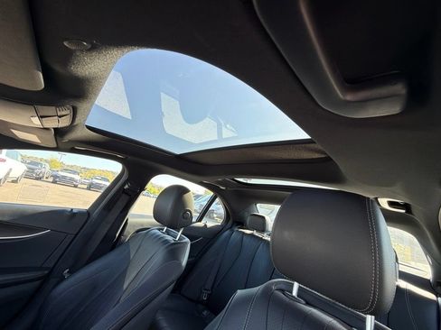 Used 2022 Mercedes-Benz E 350 Sedan image 23