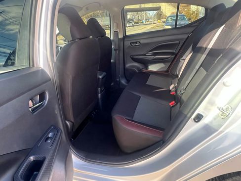 Used 2020 Nissan Versa SR image 27