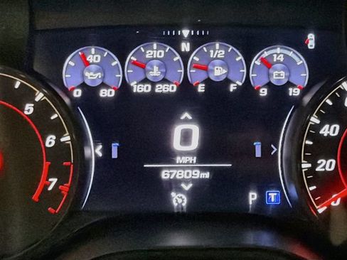 Used 2019 Chevrolet Camaro SS RWD image 13