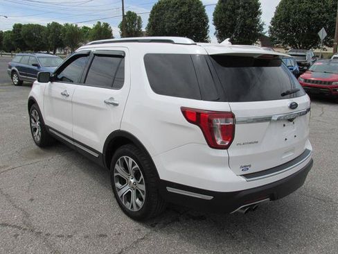 Used 2018 Ford Explorer Platinum AWD/4WD image 5