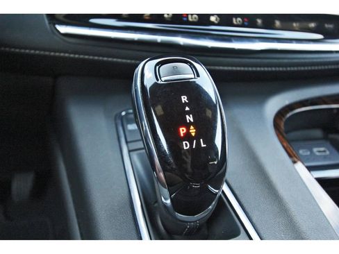 Certified 2023 Cadillac Escalade Premium Luxury image 23