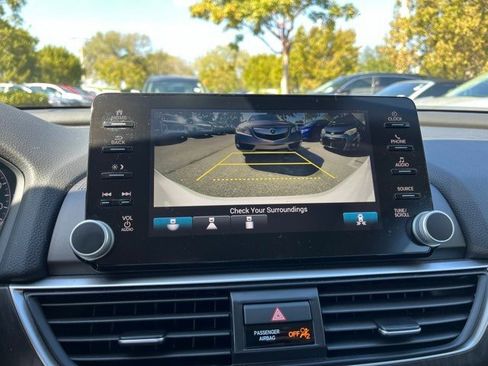 Used 2019 Honda Accord EX-L image 8