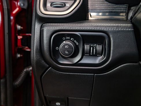 Used 2019 RAM 2500 Limited image 21