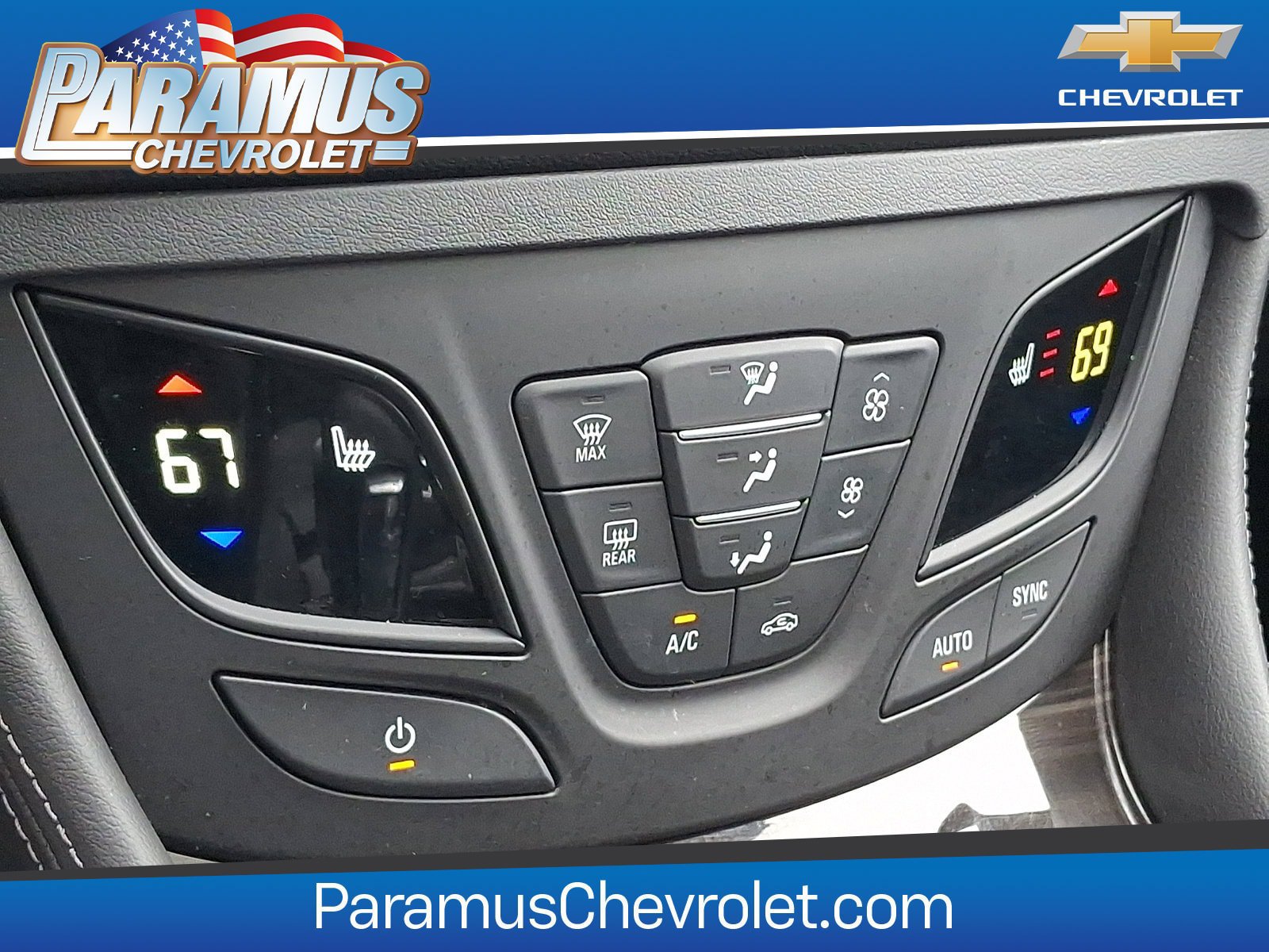 Used 2020 Buick Envision Essence w/ Experience Buick Package FWD image 17
