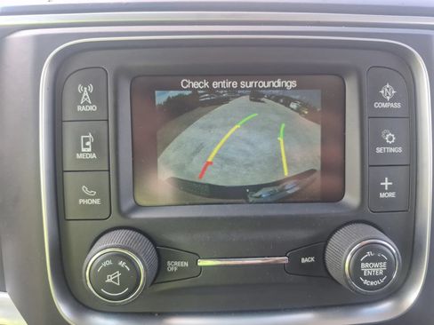 Used 2020 RAM 1500 Classic SLT RWD image 28