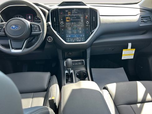 New 2025 Subaru Ascent Limited image 21