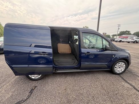 Used 2015 Ford Transit Connect XL FWD image 4