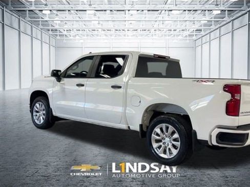 Used 2021 Chevrolet Silverado 1500 Custom image 5