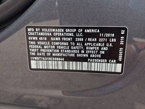 Used 2017 Volkswagen Passat 1.8T SE FWD image 5