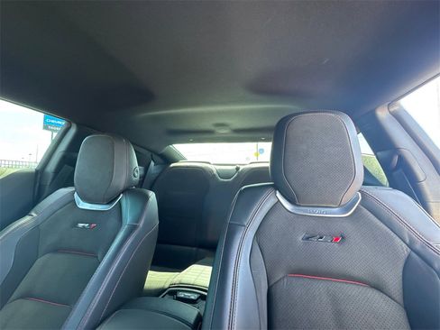 Used 2022 Chevrolet Camaro ZL1 image 25