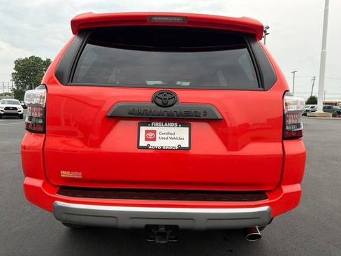 Used 2024 Toyota 4Runner TRD Off-Road Premium w/ Moonroof Package AWD/4WD image 6