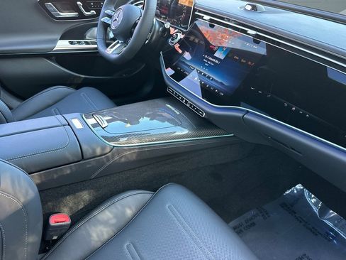 New 2026 Mercedes-Benz E 53 AMG e 4MATIC Sedan image 27