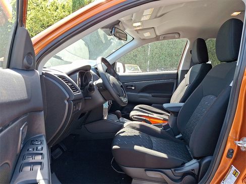 New 2025 Mitsubishi Outlander Sport LE image 9