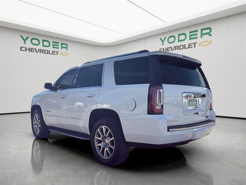 Used 2018 GMC Yukon Denali image 10