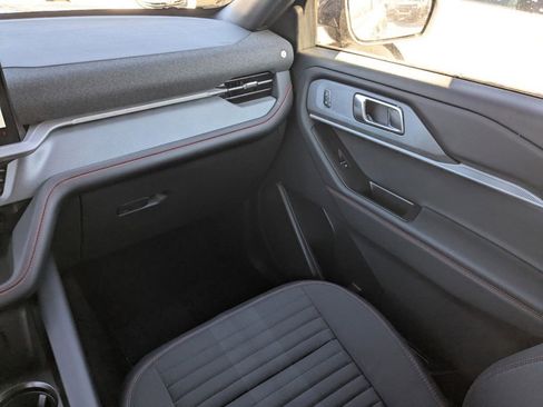 New 2026 Ford Explorer ST-Line image 18