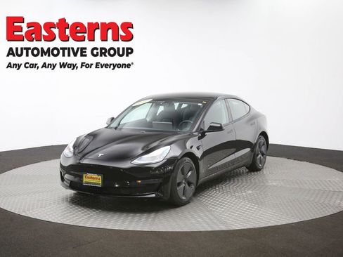 Used 2021 Tesla Model 3 Standard Range Plus image 53