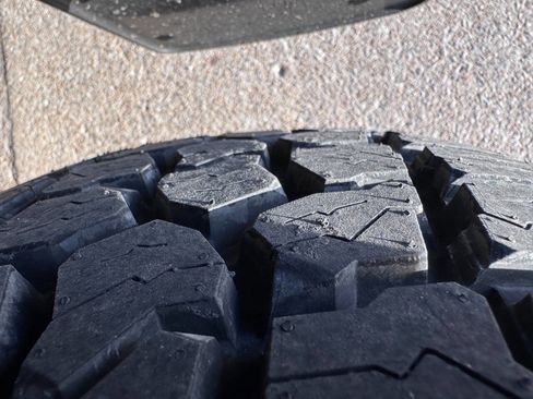 Used 2016 RAM 2500 Tradesman w/ Chrome Appearance Group image 7