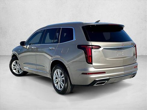 Used 2022 Cadillac XT6 Luxury image 13