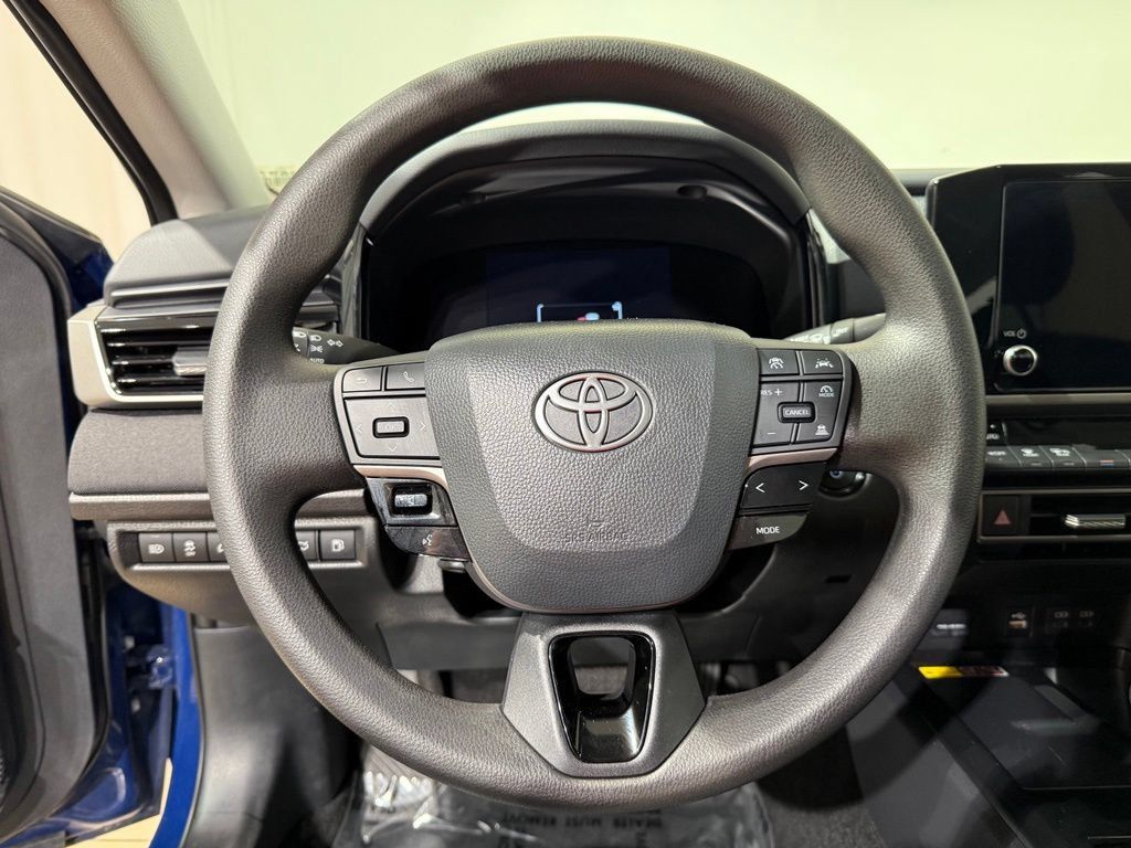 Used 2026 Toyota Camry LE FWD image 20