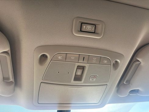 Used 2019 Nissan Pathfinder Platinum AWD/4WD image 20