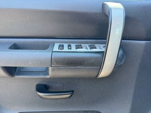 Used 2009 GMC Sierra 1500 SLE w/ Pro Grade Package image 14