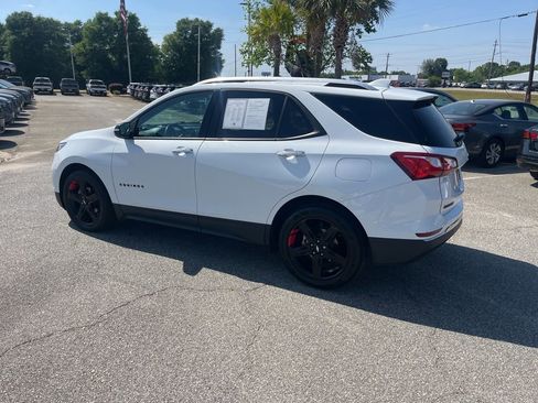 Used 2021 Chevrolet Equinox Premier w/ Redline Edition image 4