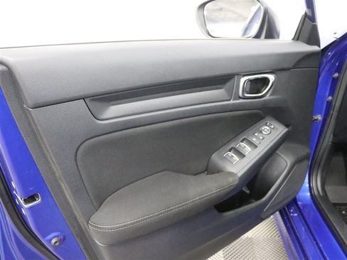 Used 2022 Honda Civic LX image 13