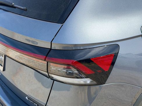 New 2026 Volkswagen Taos SE AWD/4WD image 6