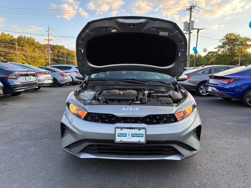 Used 2023 Kia Forte LXS w/ LXS Technology Package FWD image 10